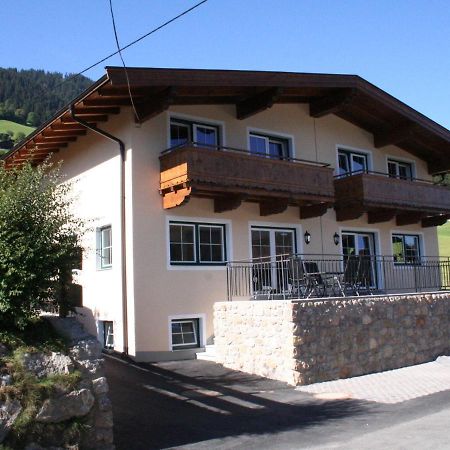 Luxurious Holiday Home With Terrace In Tyrol بريكسن ام تاله المظهر الخارجي الصورة