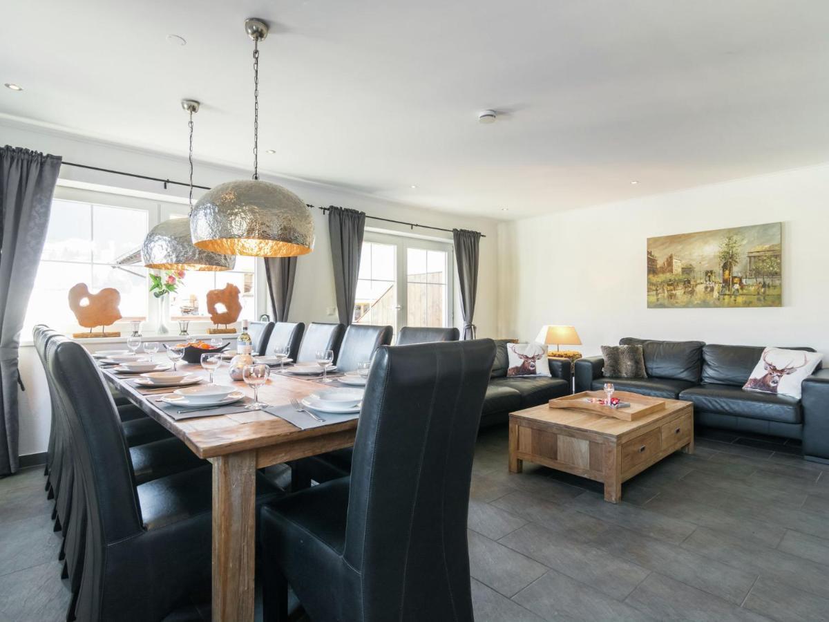 Luxurious Holiday Home With Terrace In Tyrol بريكسن ام تاله المظهر الخارجي الصورة