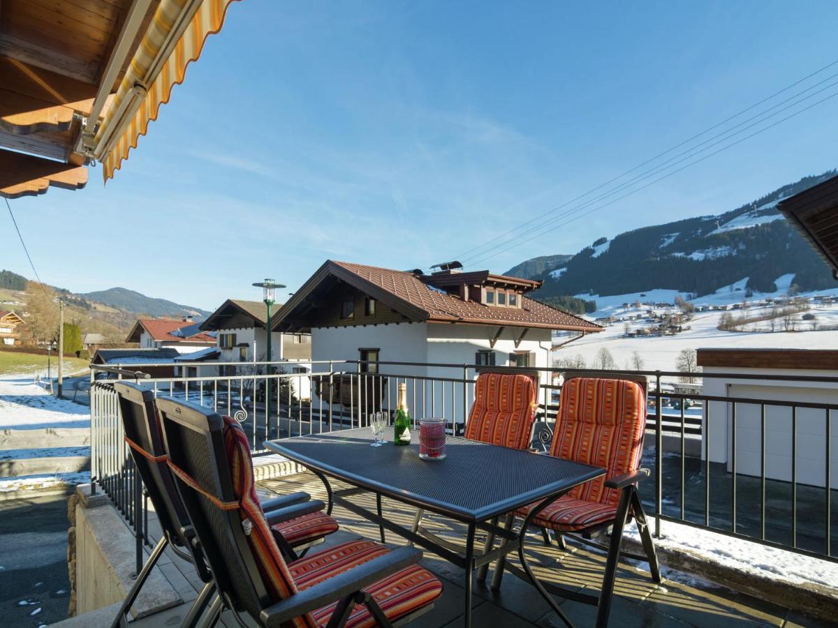 Luxurious Holiday Home With Terrace In Tyrol بريكسن ام تاله المظهر الخارجي الصورة