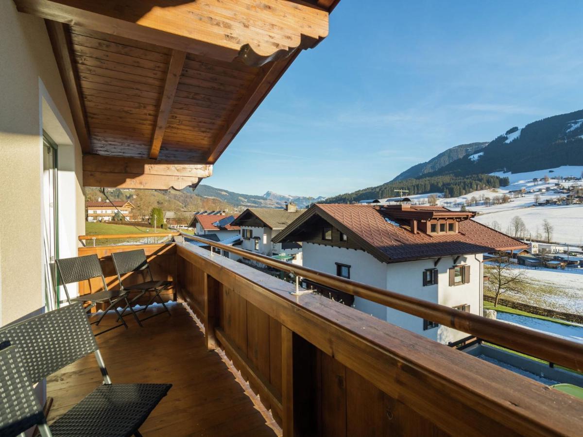 Luxurious Holiday Home With Terrace In Tyrol بريكسن ام تاله المظهر الخارجي الصورة
