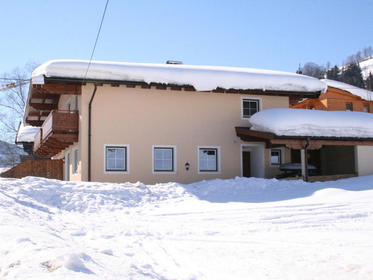 Luxurious Holiday Home With Terrace In Tyrol بريكسن ام تاله المظهر الخارجي الصورة